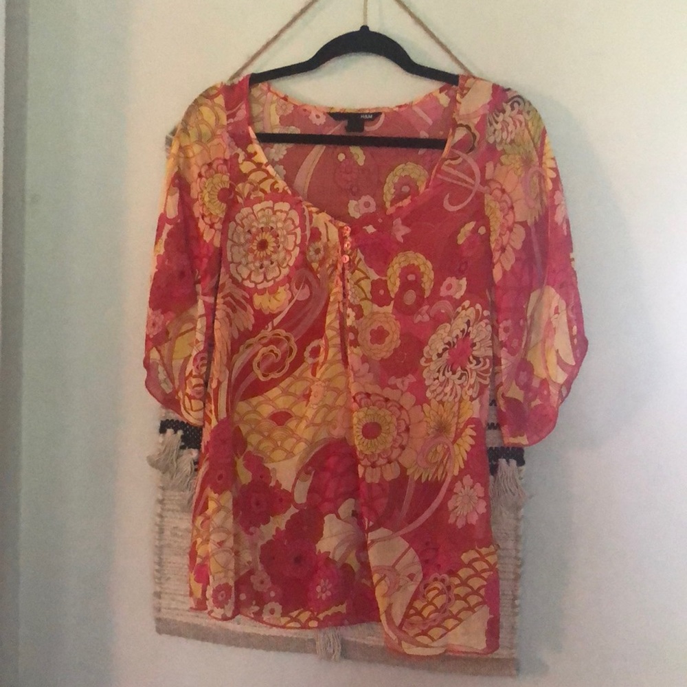 H&M red yellow orange floral sheer blouse size 4